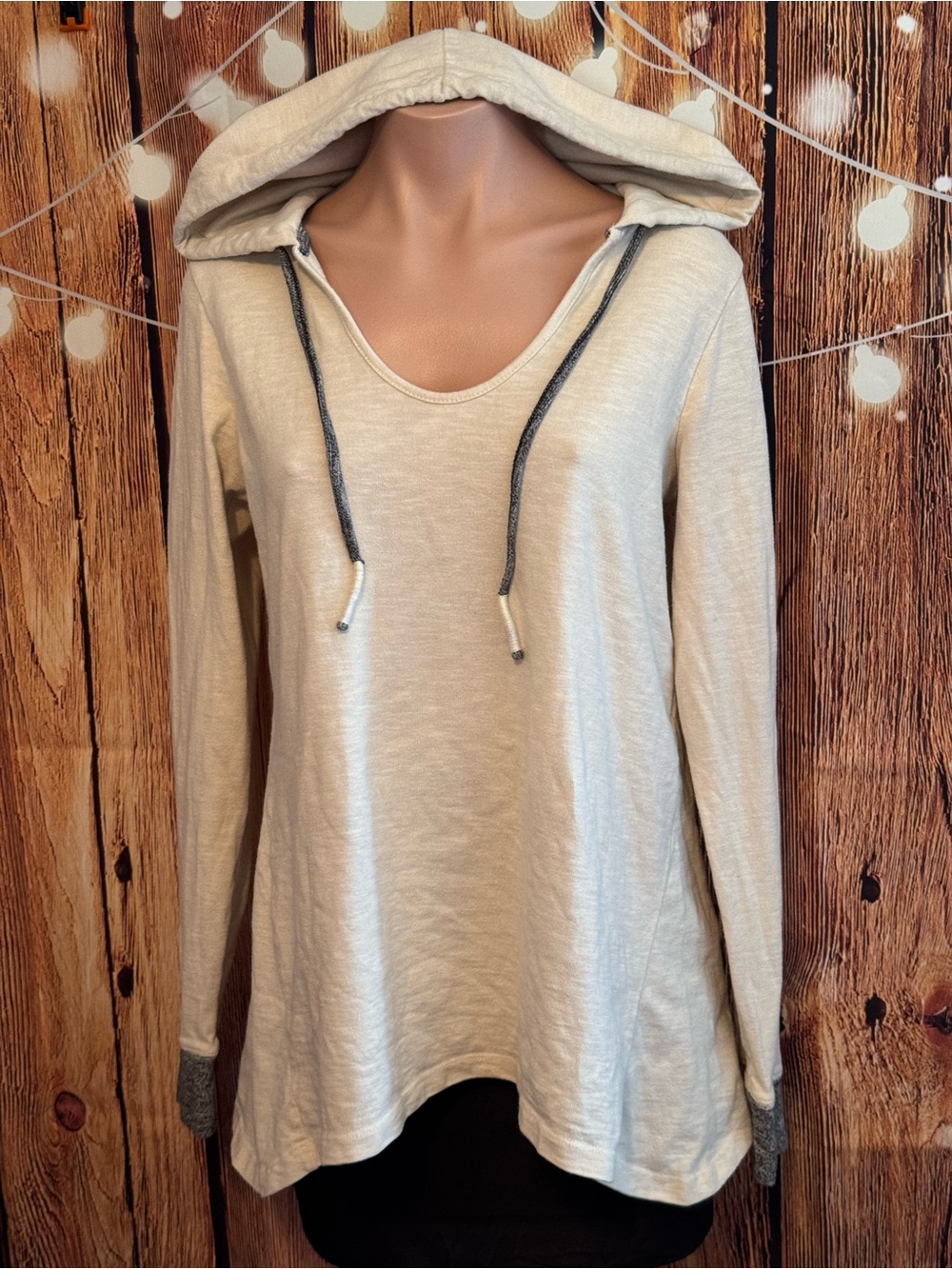 ROXY Cozy Soft & Flowy Cream & Gray Hooded Long-Sleeve V-Neck Top